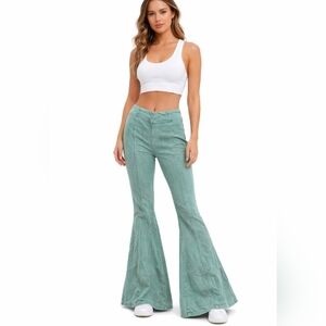 Urban Outfitter Out from Under green cotton stretchy flare active bell pants XS